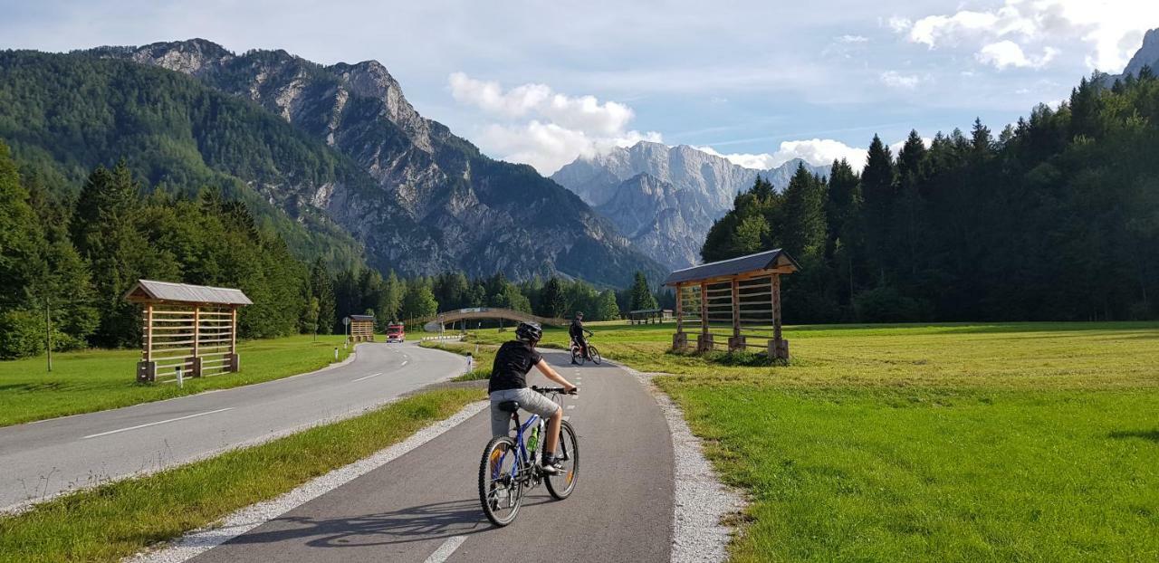 Zajček Apartma with sauna Mojstrana Bagian luar foto